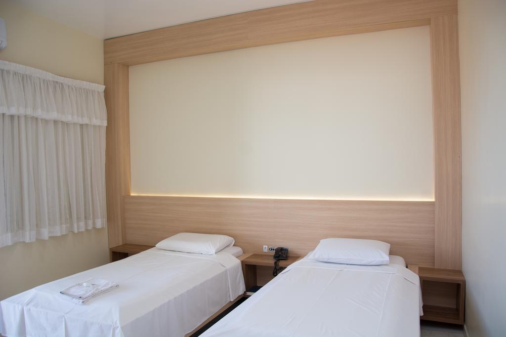 Paranoa Hotel Луіс-Едуарду-Магальяйнс Екстер'єр фото
